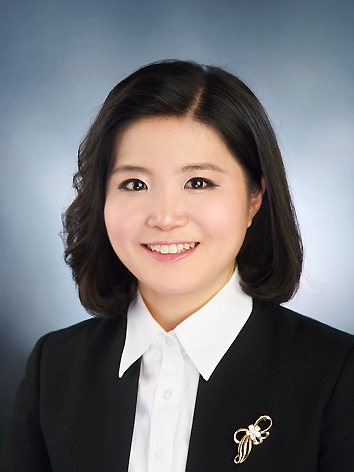 강문영 조교수 사진