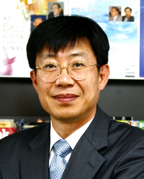 Kim, Youngbae Professor 사진