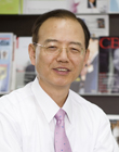 Tcha,  Dong-Wan Emeritus Professor 사진