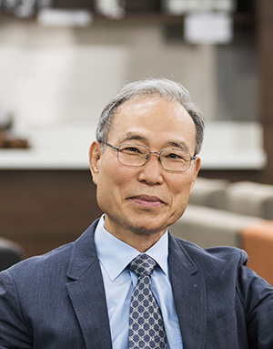 Kim,  Ji Soo Emeritus Professor 사진