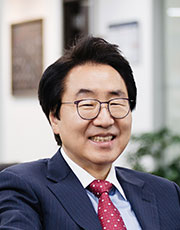 Kim, Soung-Hie Emeritus Professor 사진