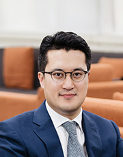 Chung,  Hakjin Associate Professor 사진